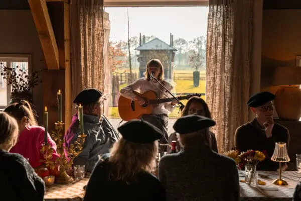 La table du bonheur, 9 november, Walhalla theater, Rotterdam - Afbeelding 2